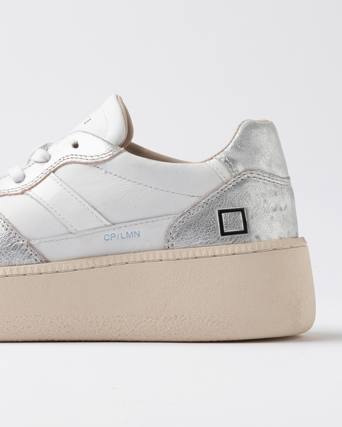 D.A.T.E.: COURT PLATFORM LAMINATED SILVER
