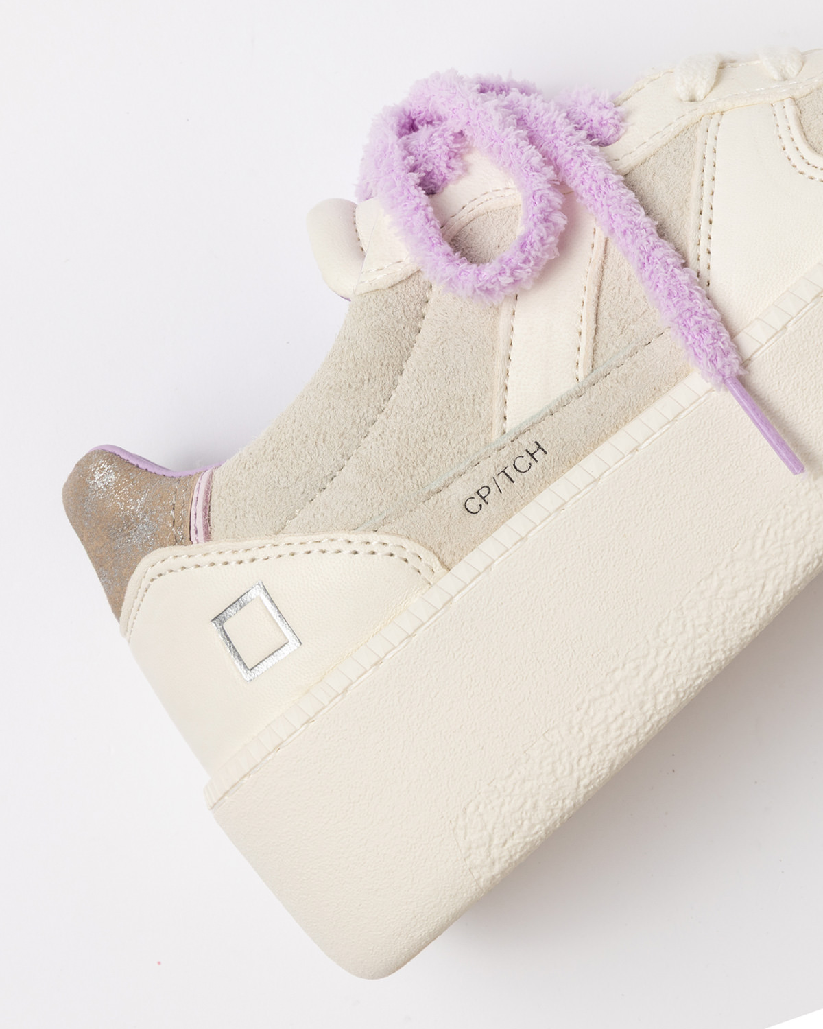 D.A.T.E.: COURT PLATFORM TOUCH IVORY