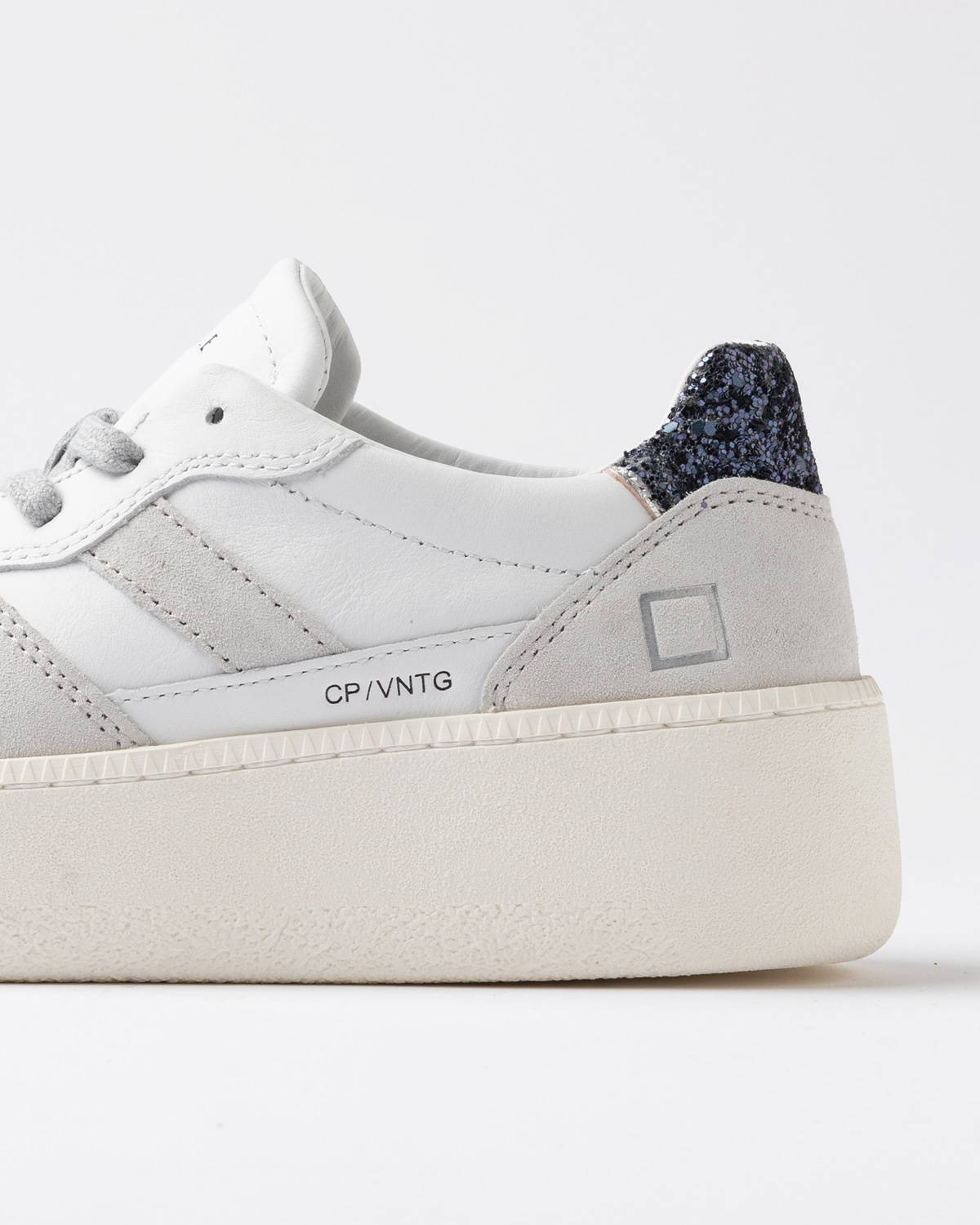 D.A.T.E.: COURT PLATFORM VINTAGE CALF WHITE-BLUE