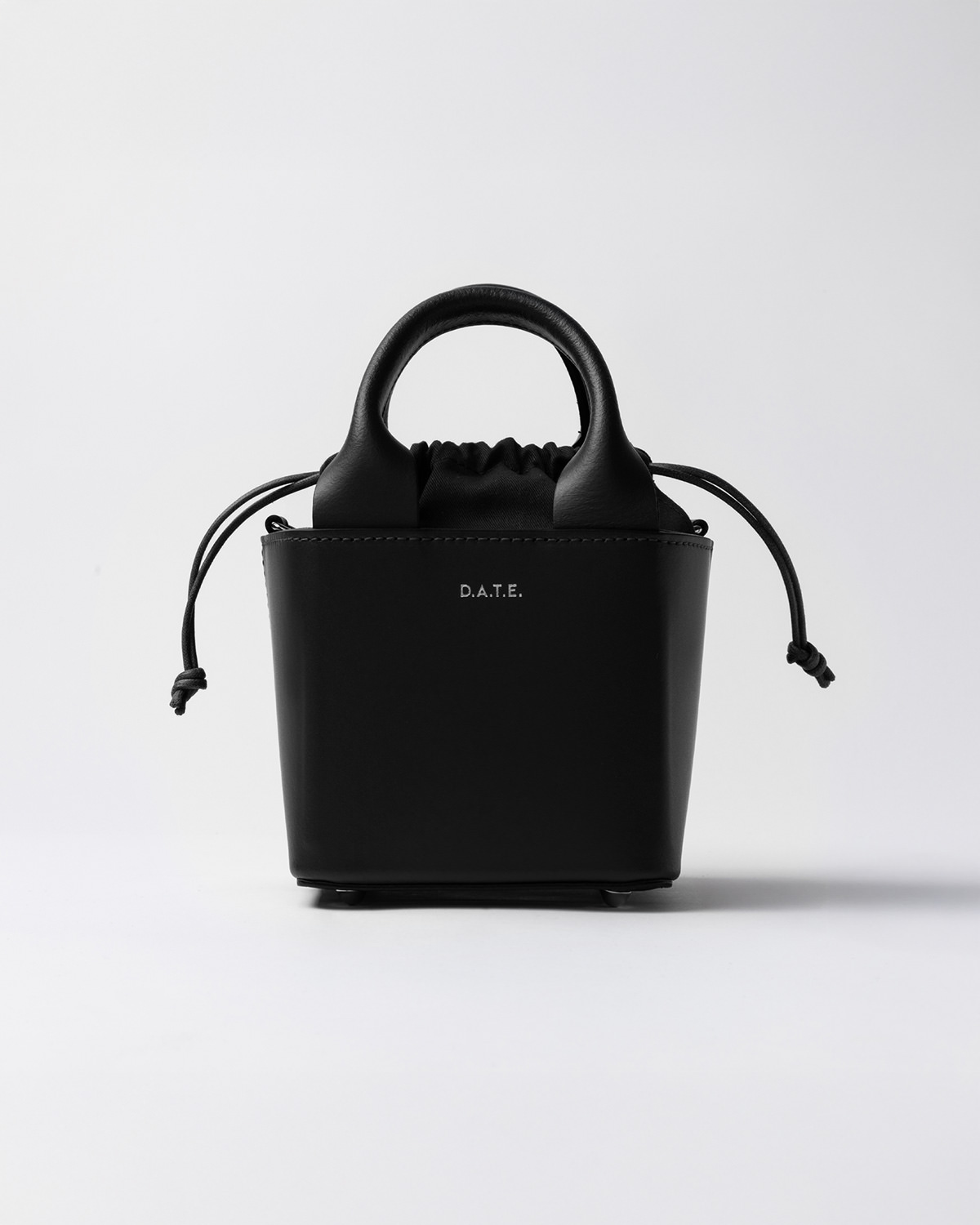 D.A.T.E.: CUBO BAG LEATHER BLACK