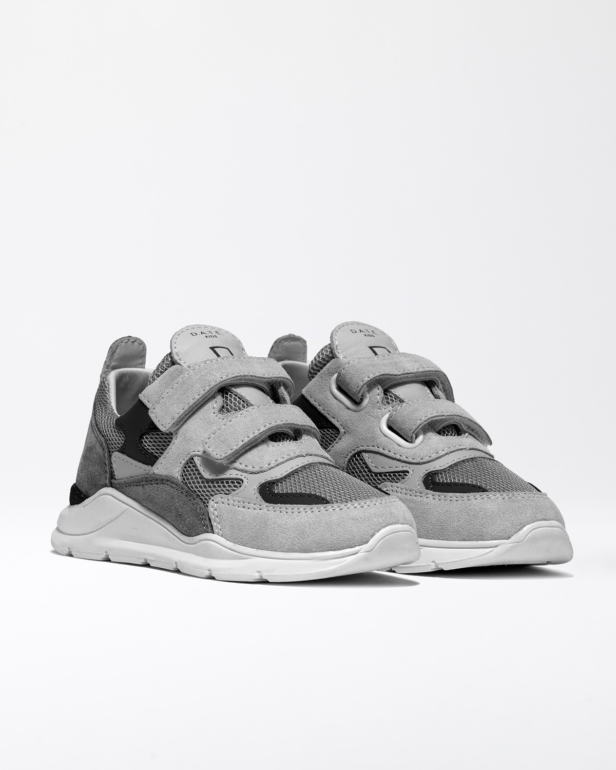 D.A.T.E.: FUGA 1 DRAGON GRAY