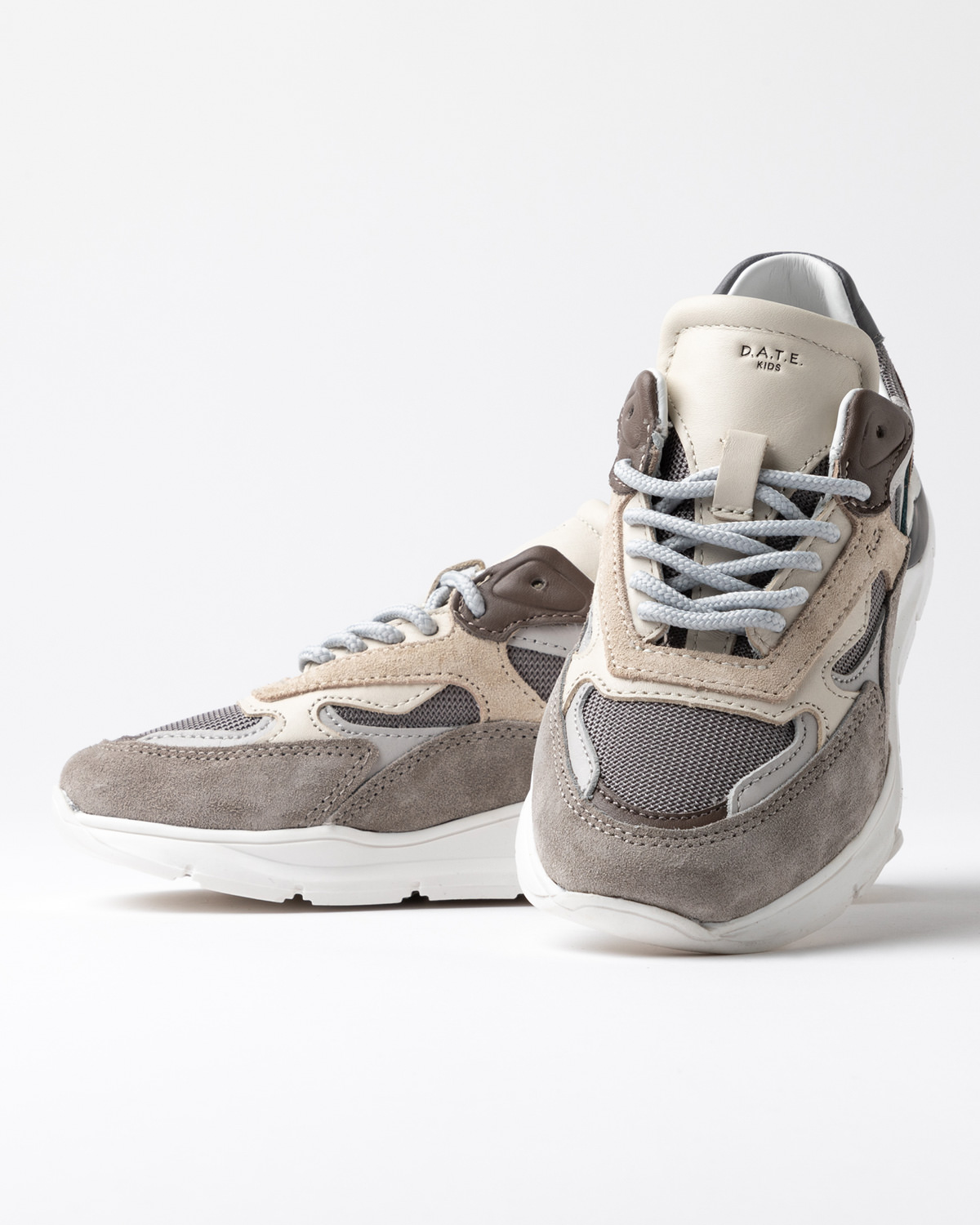 D.A.T.E.: FUGA 2 DRAGON GRAY