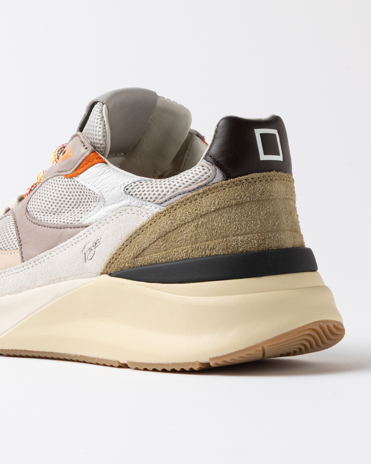 D.A.T.E.: FUGA 20' COLORED BEIGE