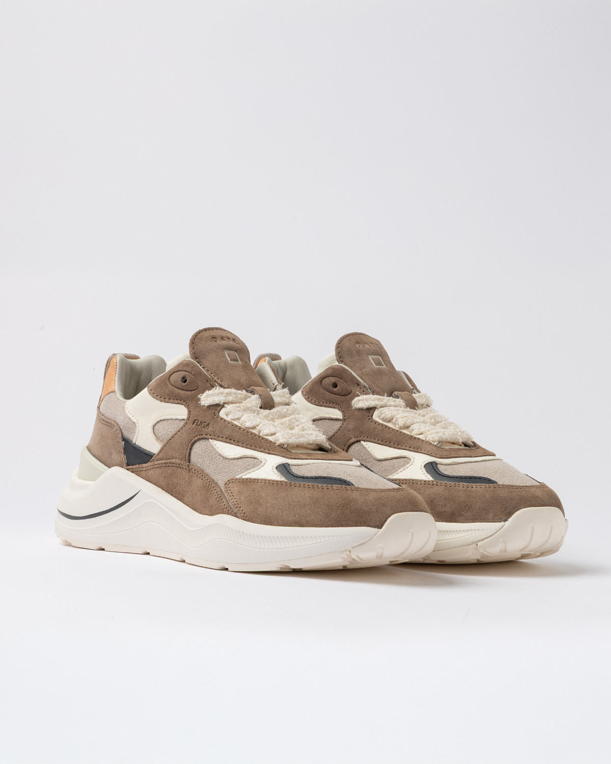 D.A.T.E.: FUGA CLASSIC BEIGE