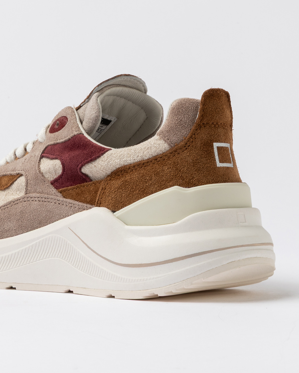 D.A.T.E.: FUGA LINEN BEIGE