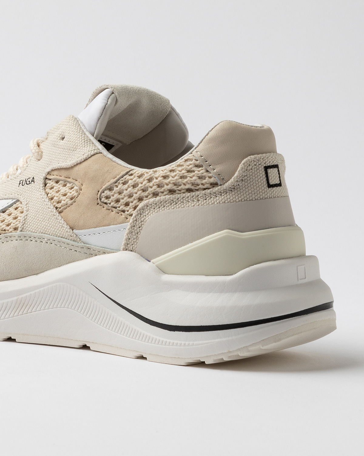 D.A.T.E.: FUGA NET BEIGE