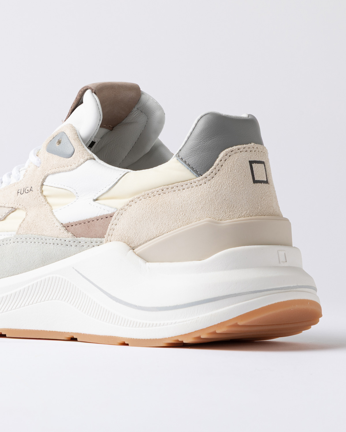 D.A.T.E.: FUGA NYLON CREAM