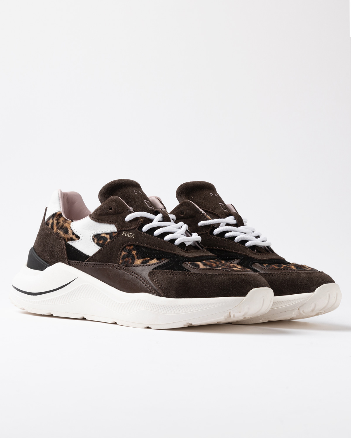 D.A.T.E.: FUGA PONY LEOPARD