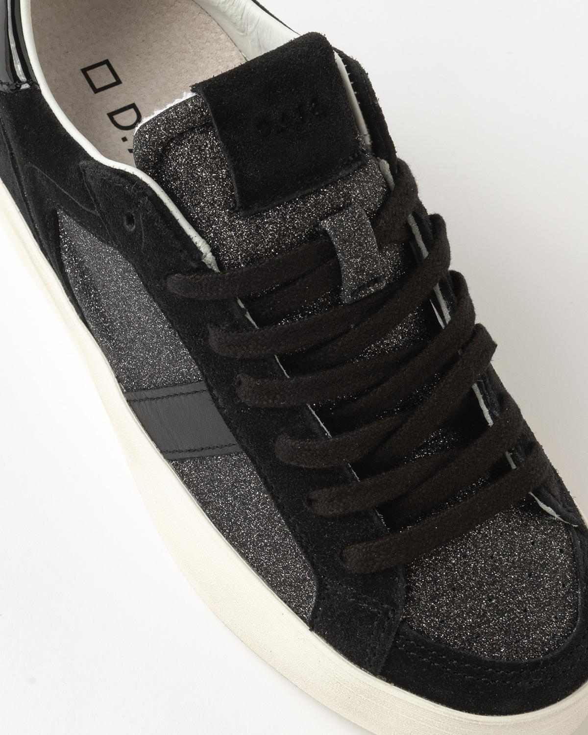 D.A.T.E.: HILL HALF POP METALGUN