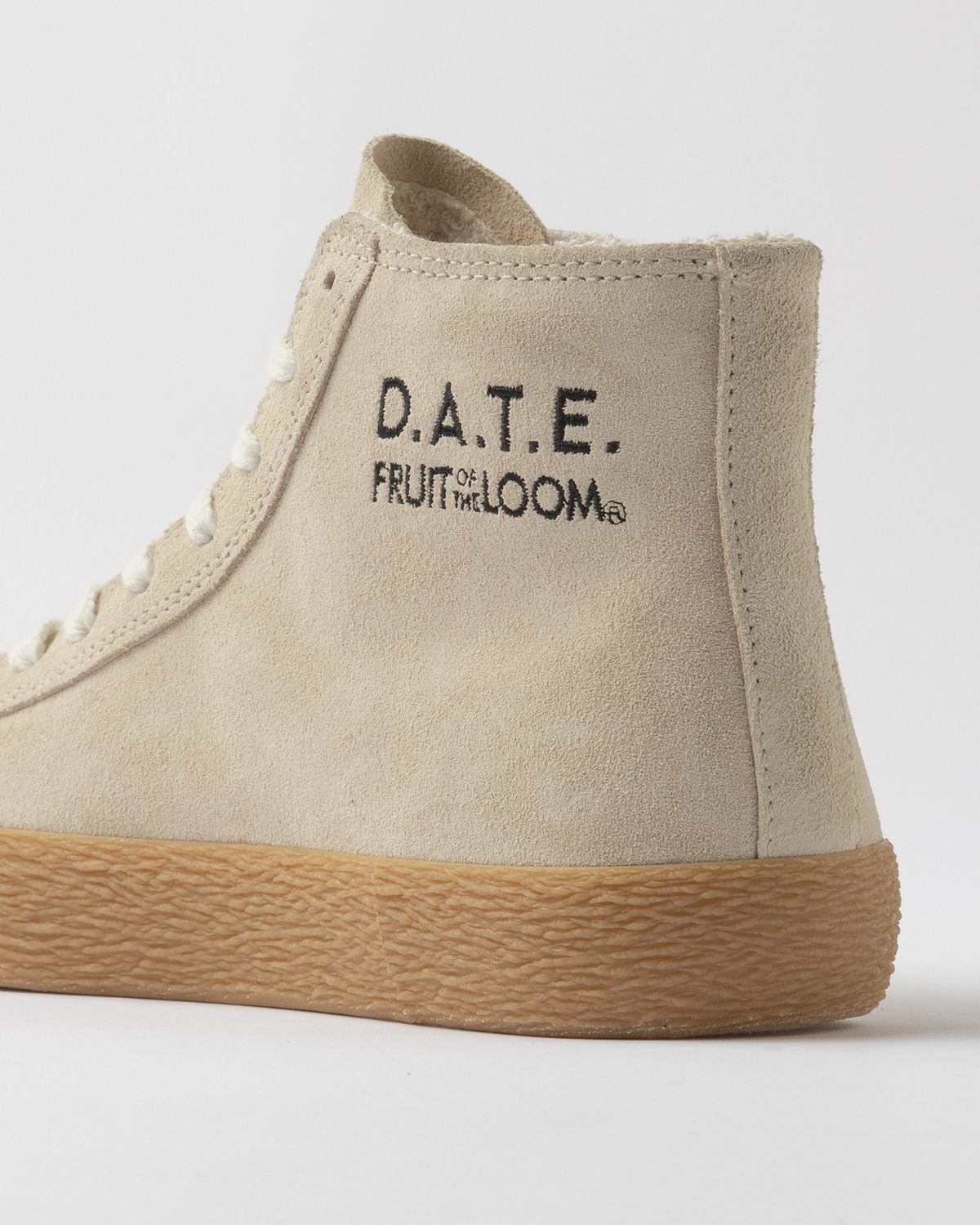 D.A.T.E.: HILL HIGH FRUIT BEIGE