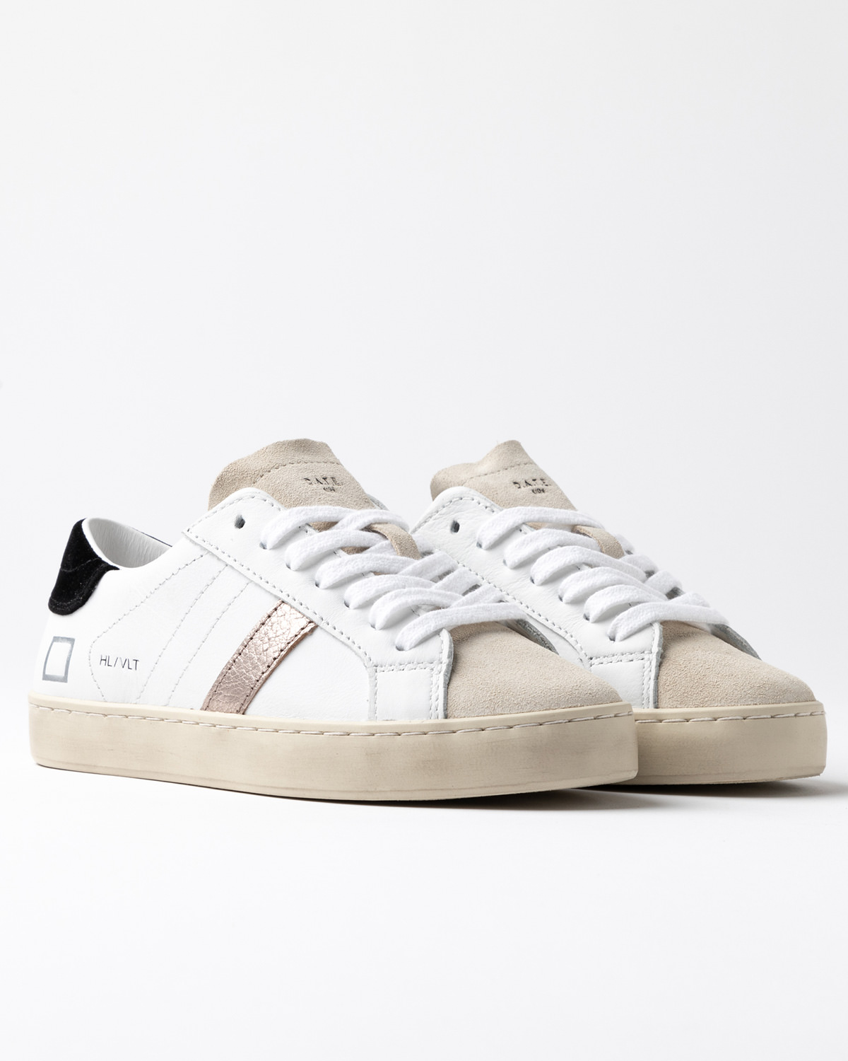 D.A.T.E.: HILL LOW 3 VELVET WHITE-BLACK