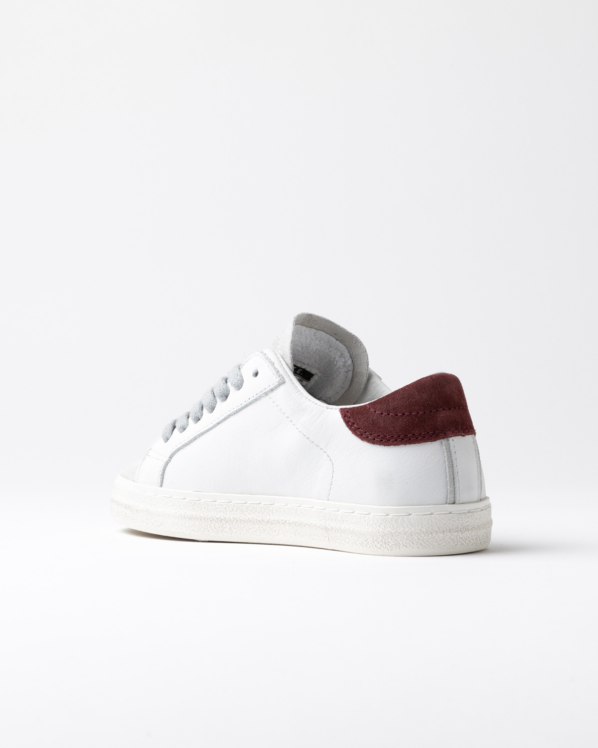 D.A.T.E.: HILL LOW 3 VINTAGE CALF WHITE-BORDEAUX