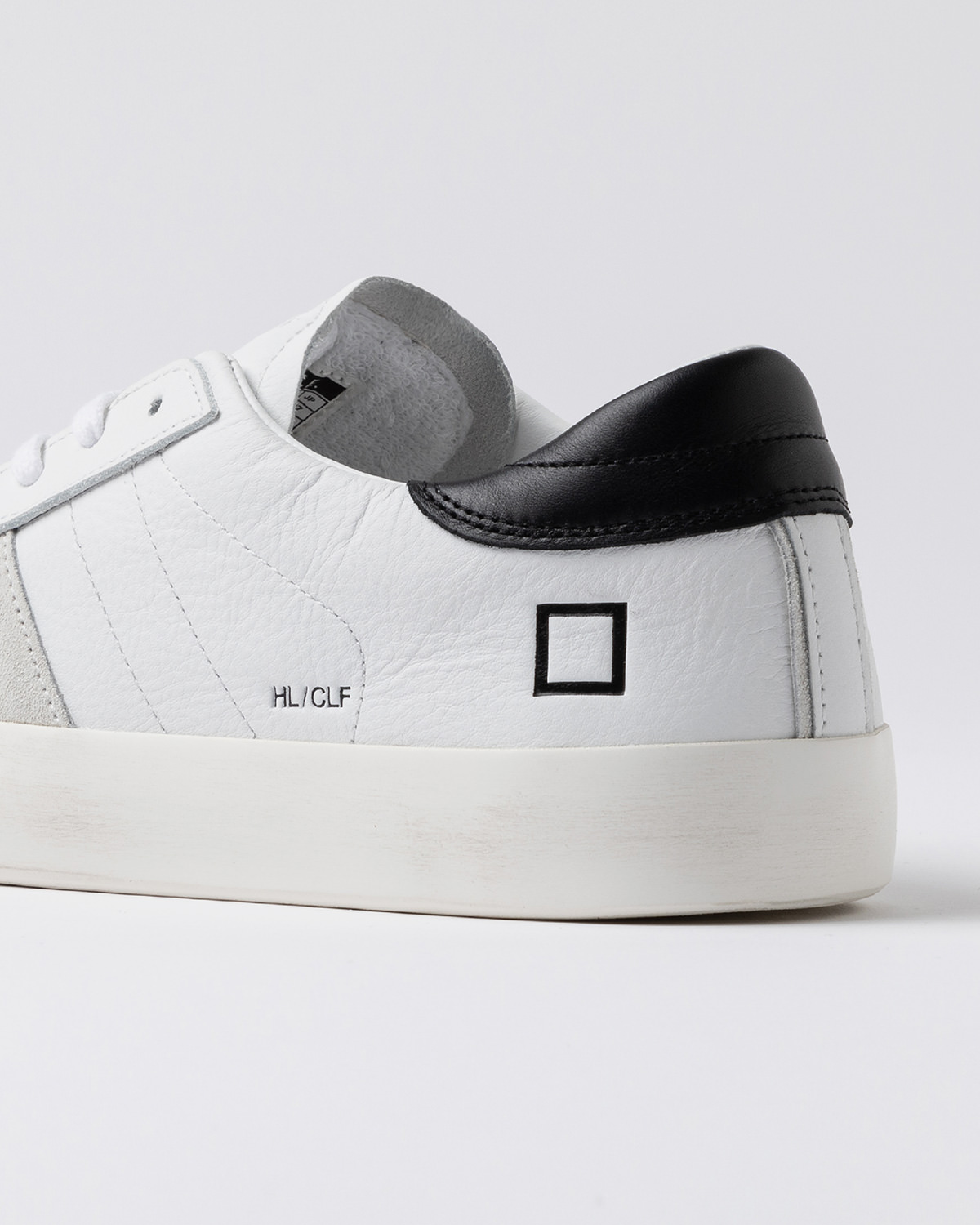 D.A.T.E.: HILL LOW CALF WHITE-BLACK