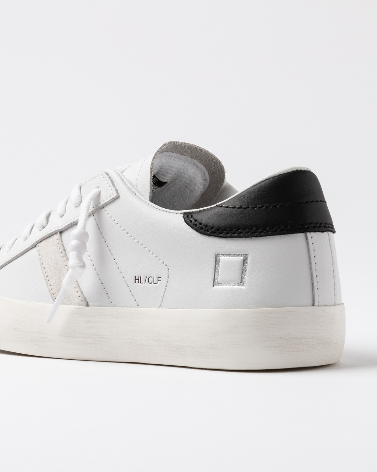 D.A.T.E.: HILL LOW CALF WHITE-BLACK