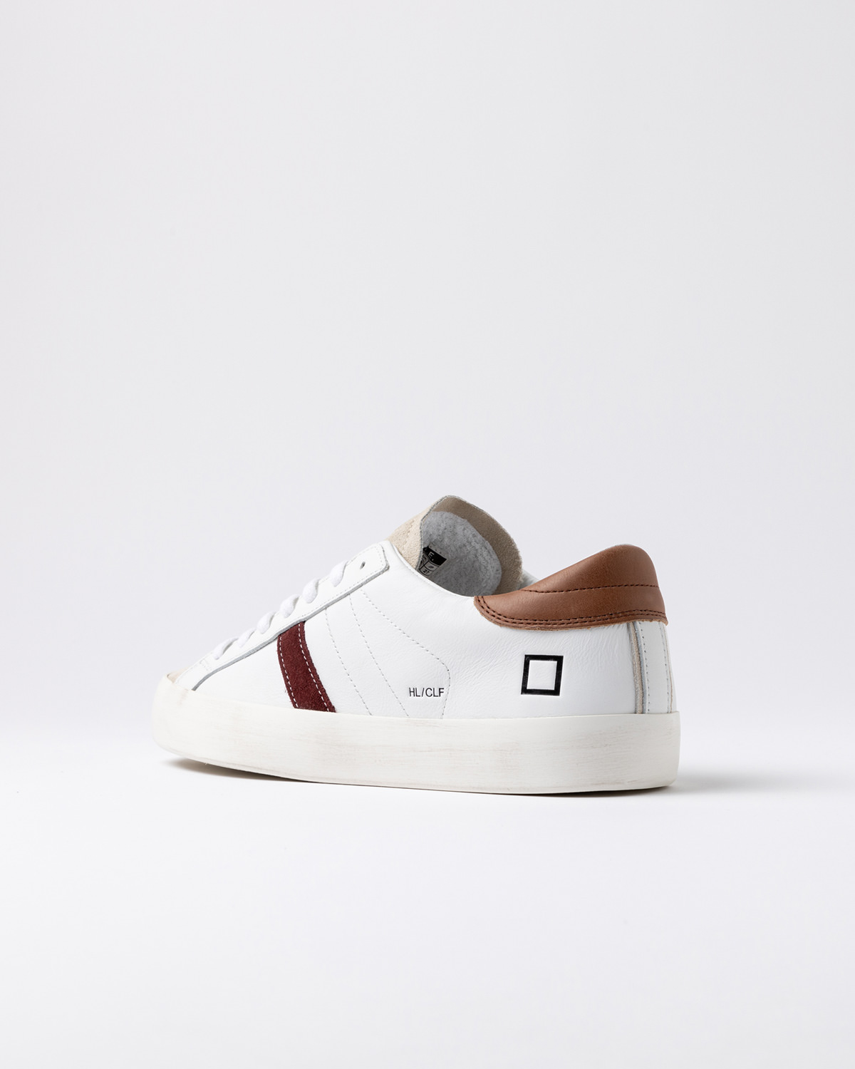 D.A.T.E.: HILL LOW CALF WHITE-CUOIO