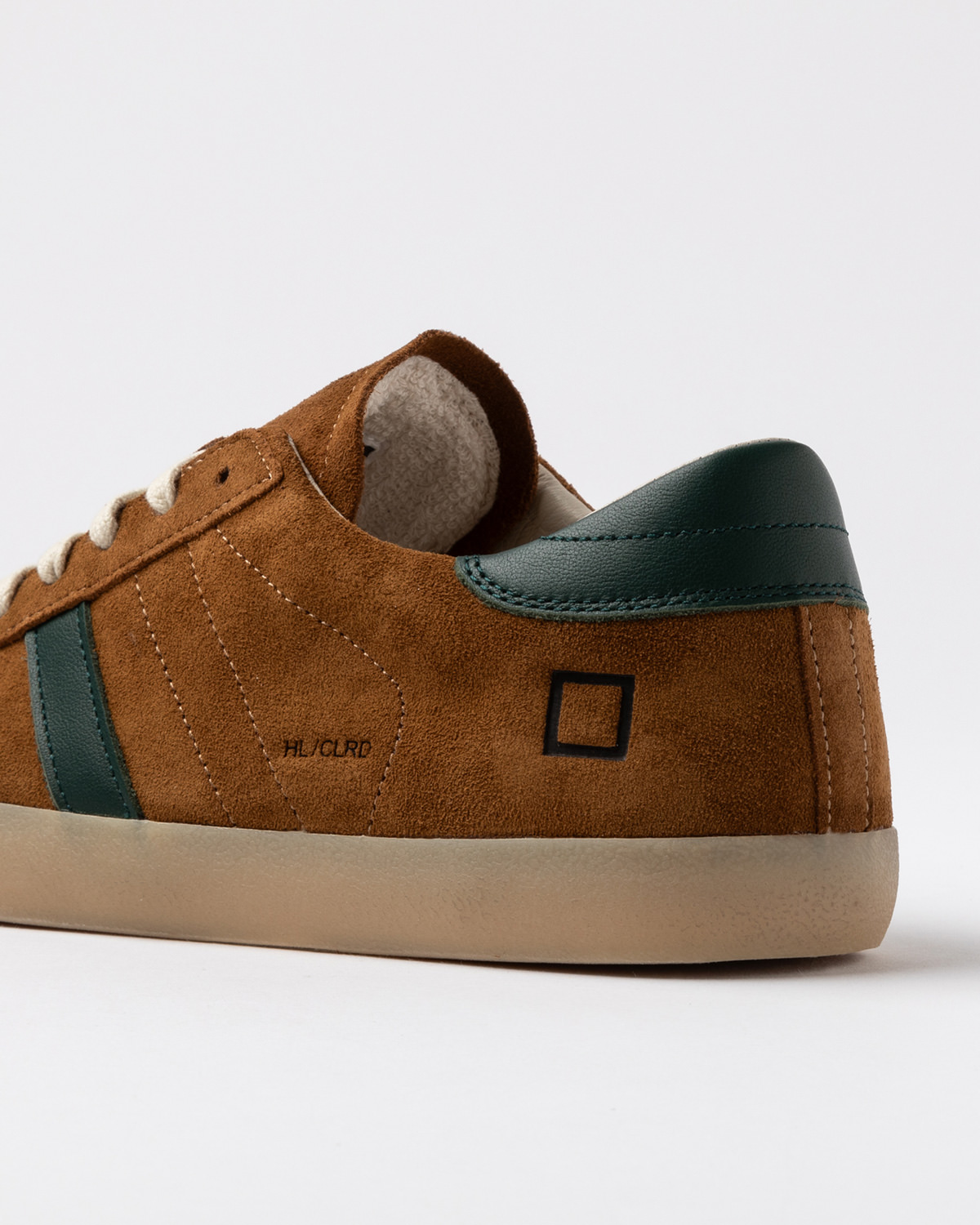 D.A.T.E.: HILL LOW COLORED CUOIO