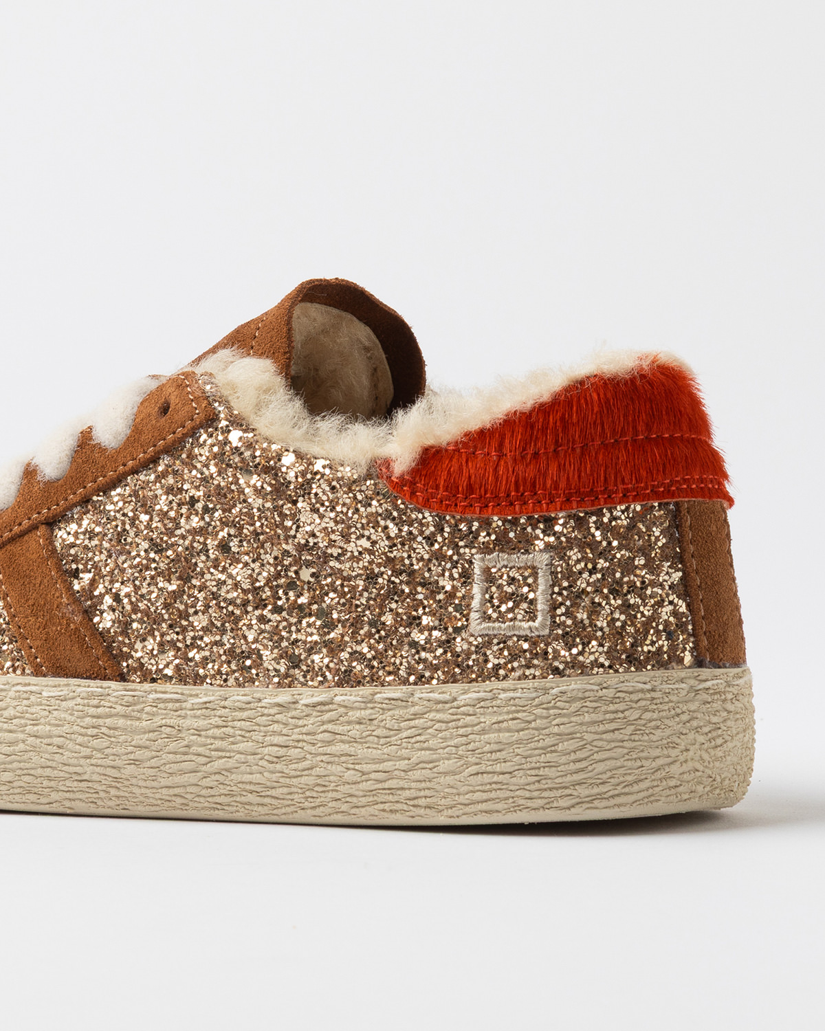 D.A.T.E.: HILL LOW FUR GLITTER BRONZE