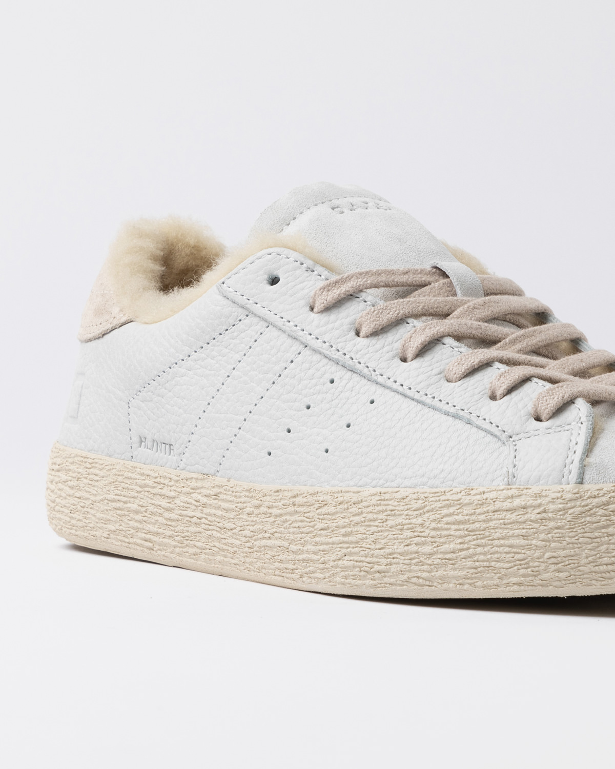 D.A.T.E.: HILL LOW FUR NATURAL WHITE