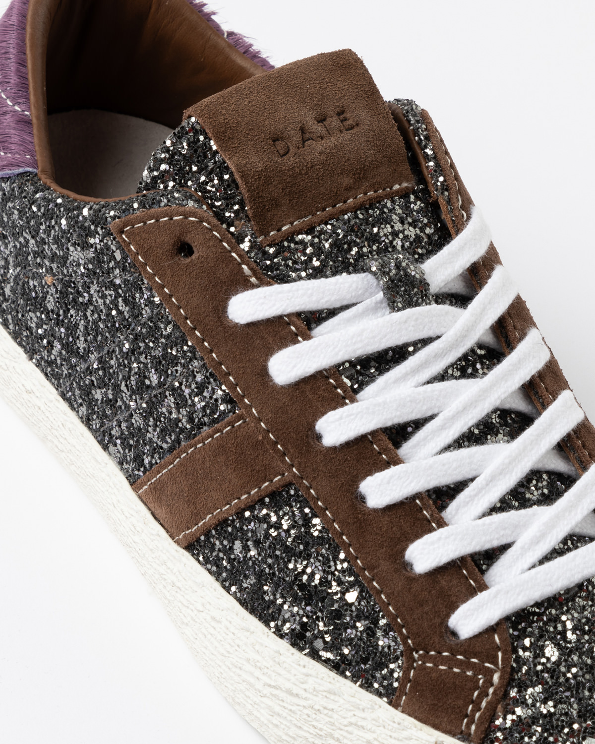 D.A.T.E.: HILL LOW GLITTER METALGUN