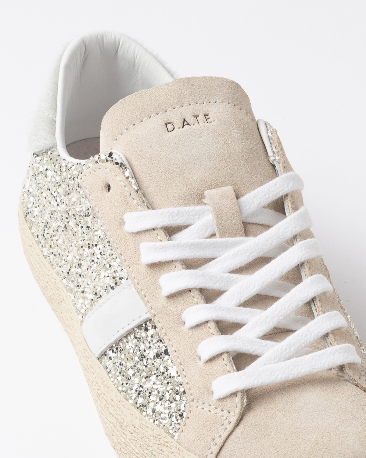 D.A.T.E.: HILL LOW GLITTER PLATINUM
