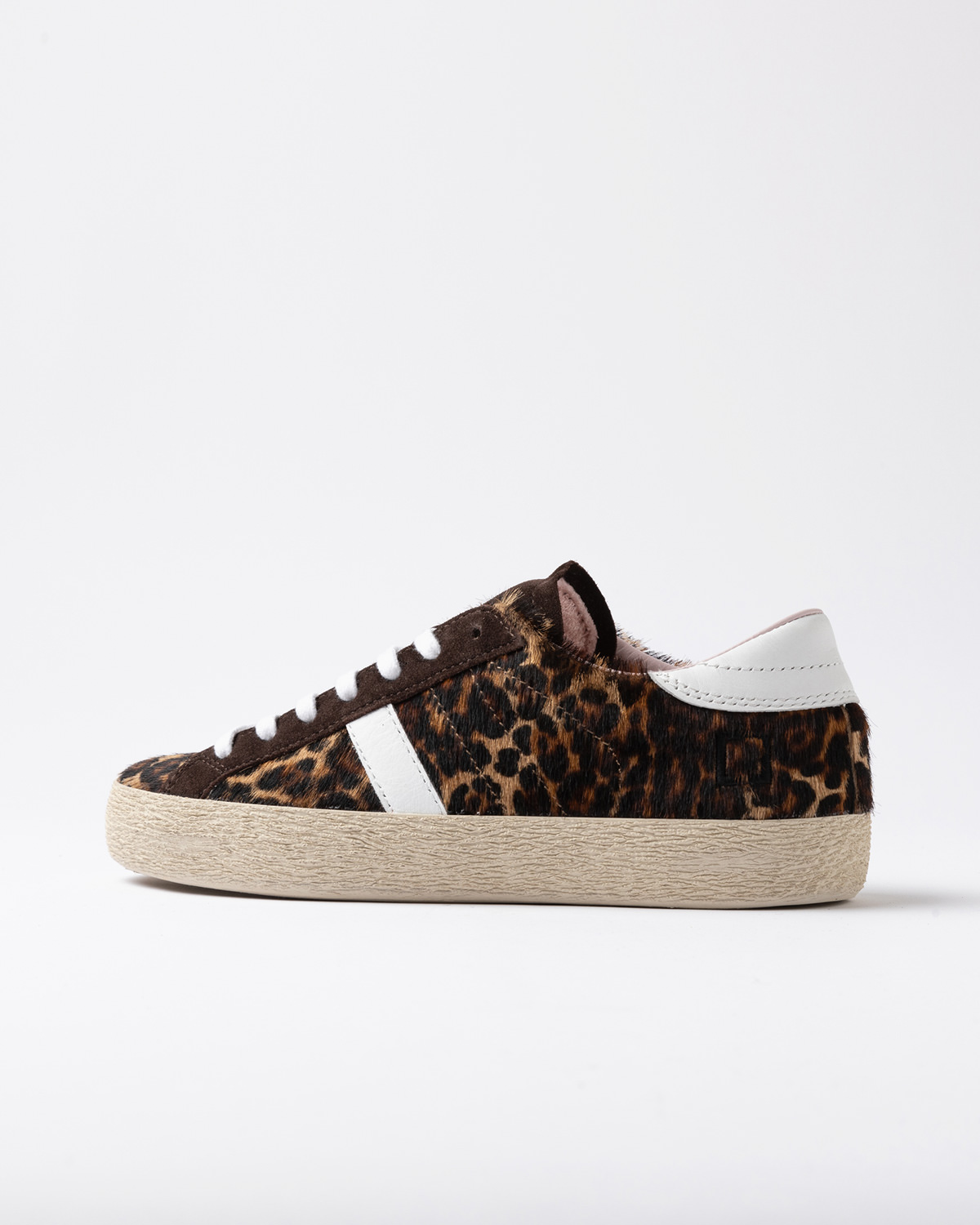 D.A.T.E.: HILL LOW LEOPARD BROWN