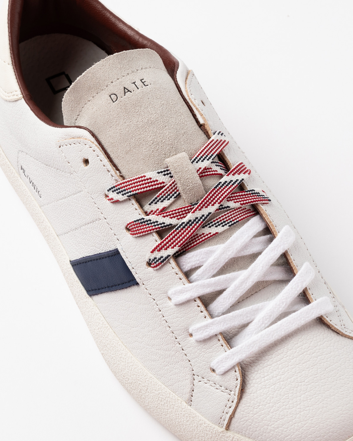 D.A.T.E.: HILL LOW NATURAL WHITE-BROWN