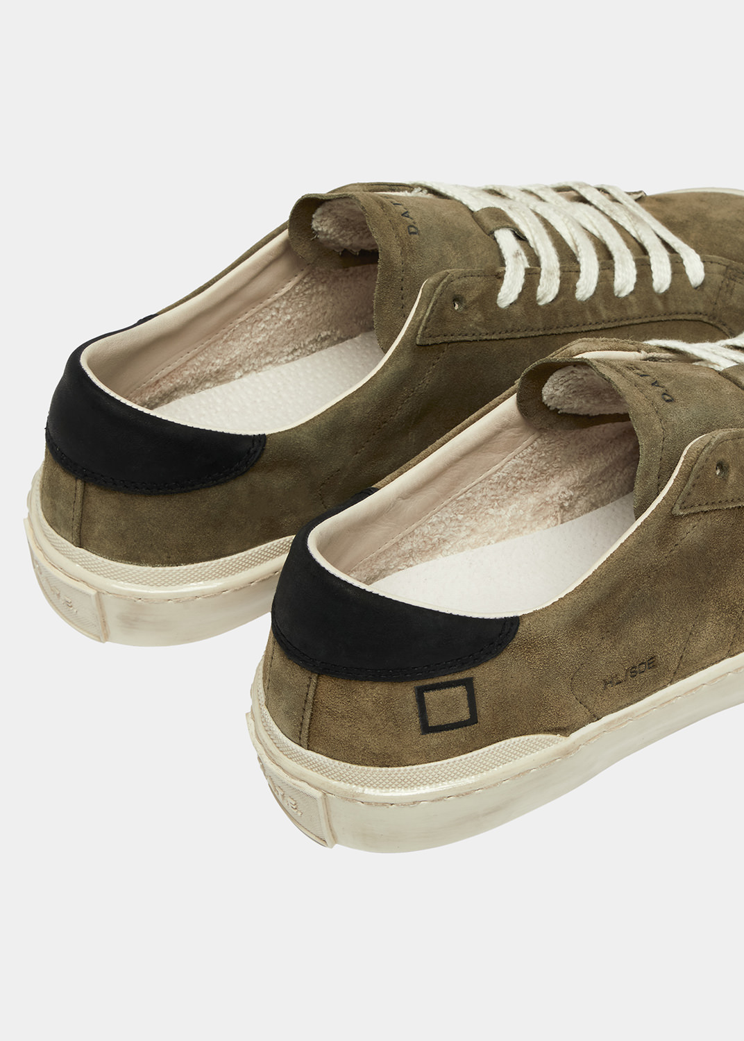 D.A.T.E.: HILL LOW SUEDE ARMY