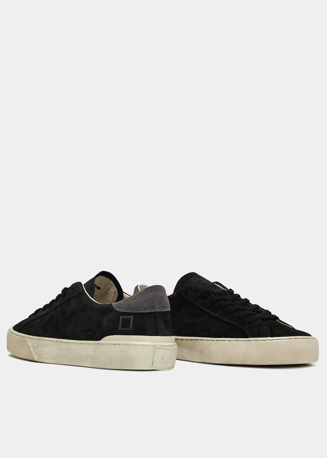 D.A.T.E.: HILL LOW SUEDE BLACK