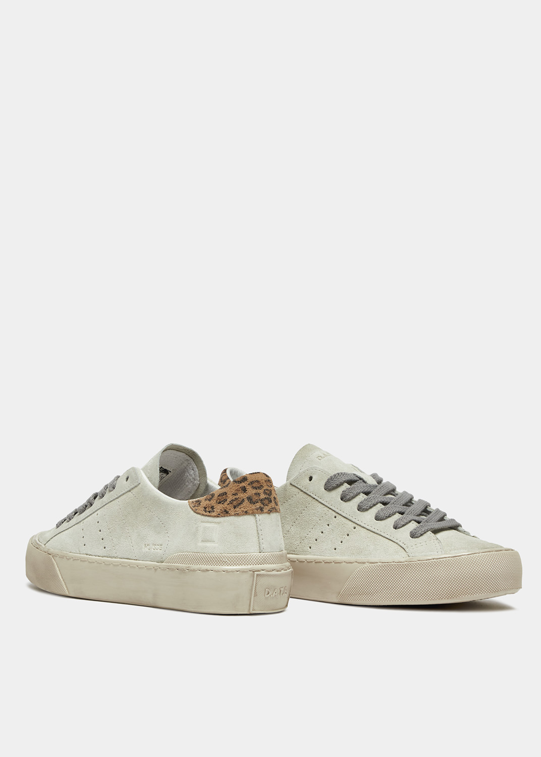 D.A.T.E.: HILL LOW SUEDE CREAM