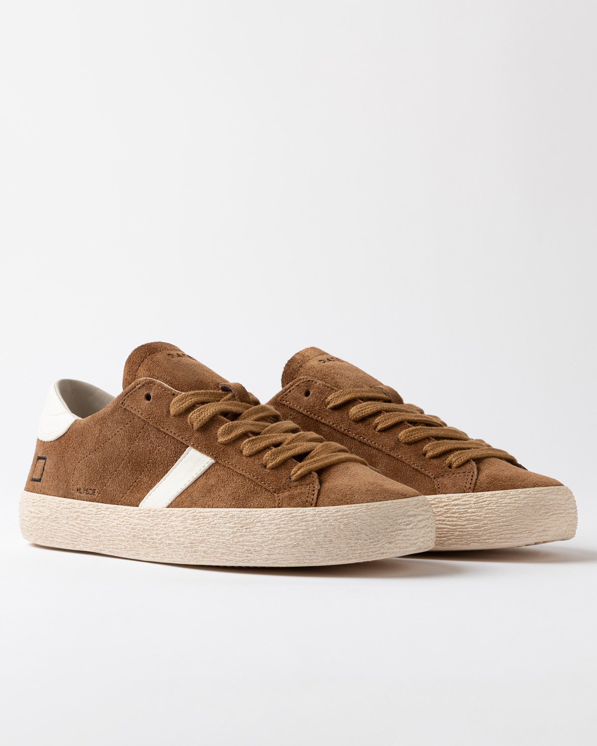 D.A.T.E.: HILL LOW SUEDE CUOIO