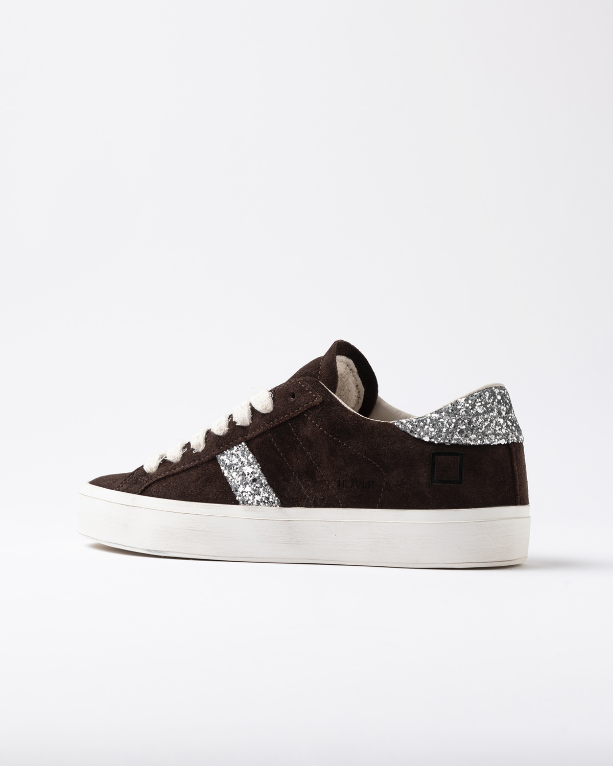 D.A.T.E.: HILL LOW VELOUR CHOCOLATE