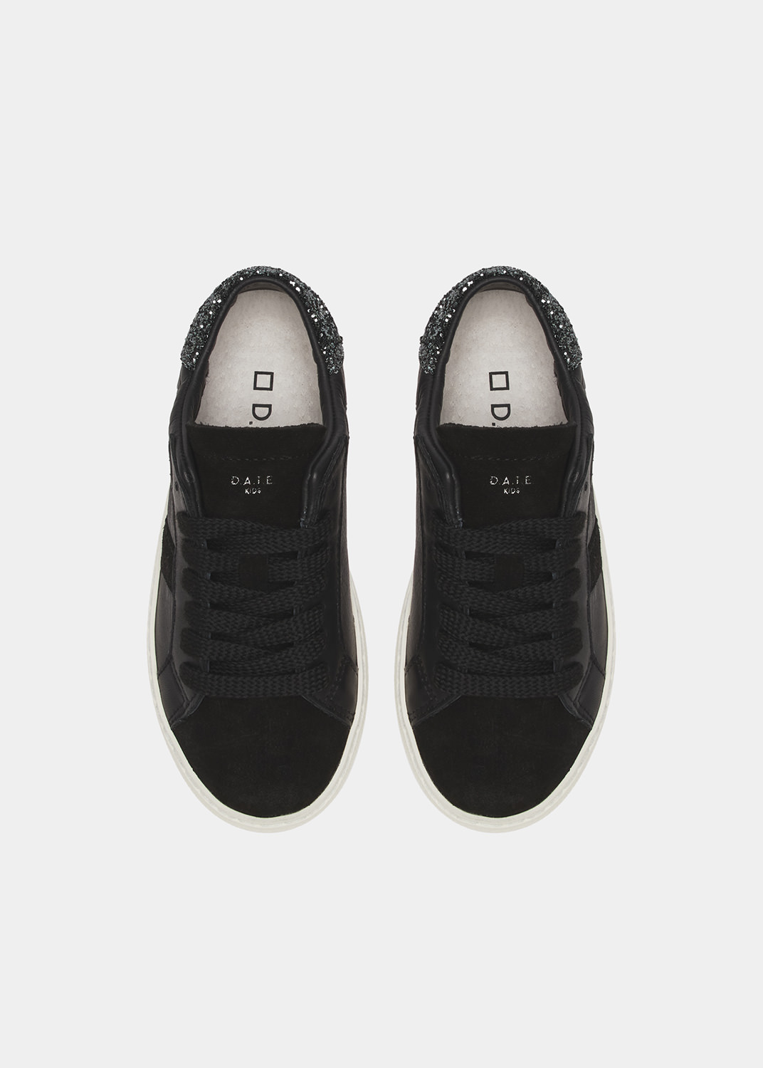 D.A.T.E.: HILL LOW VINTAGE CALF BLACK 2