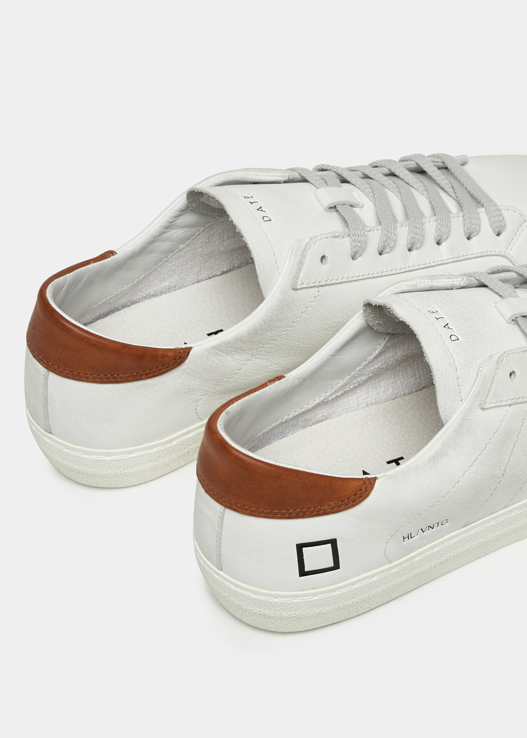 D.A.T.E.: HILL LOW VINTAGE CALF WHITE-CUOIO