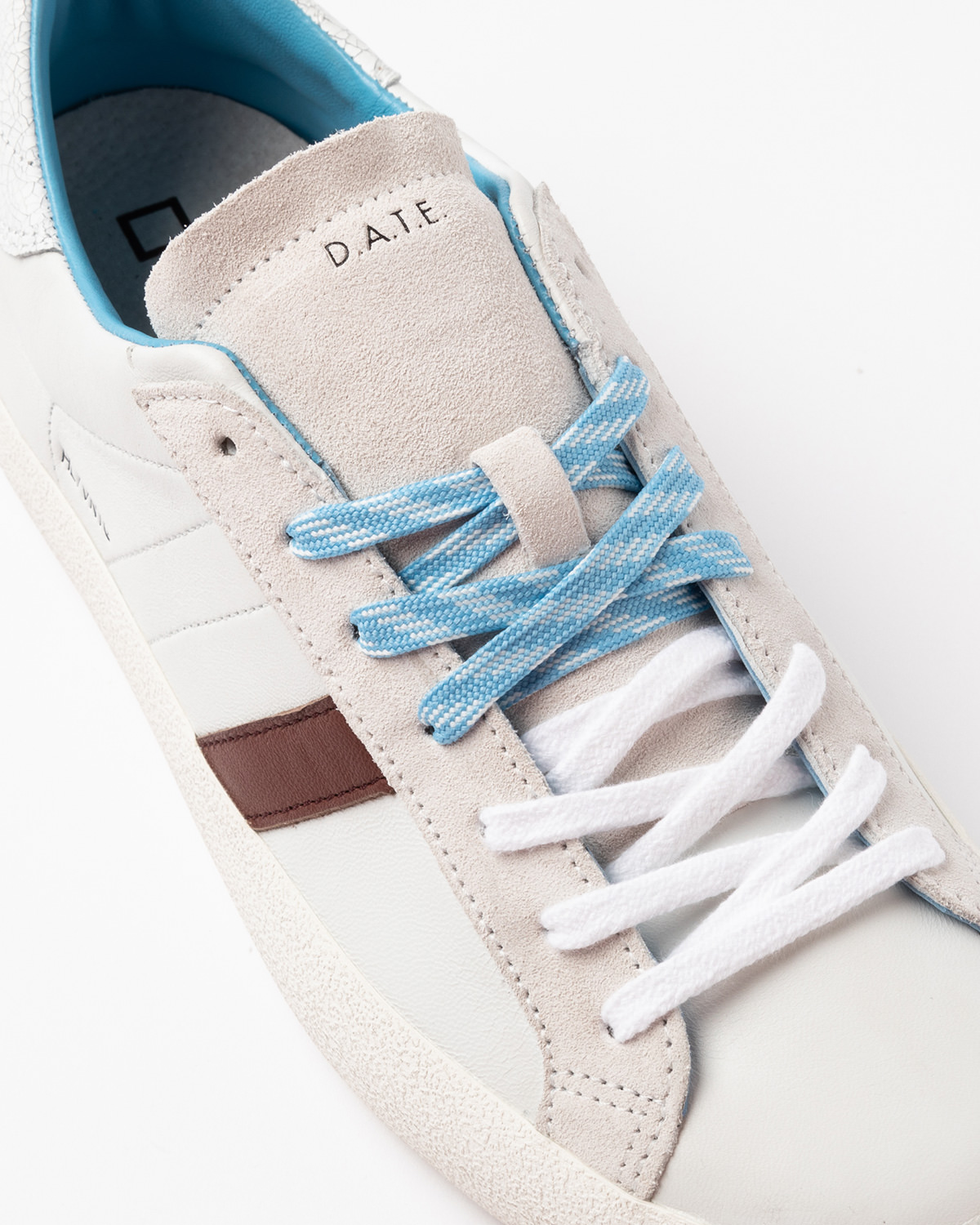 D.A.T.E.: HILL LOW VINTAGE CALF WHITE-TURQUOISE