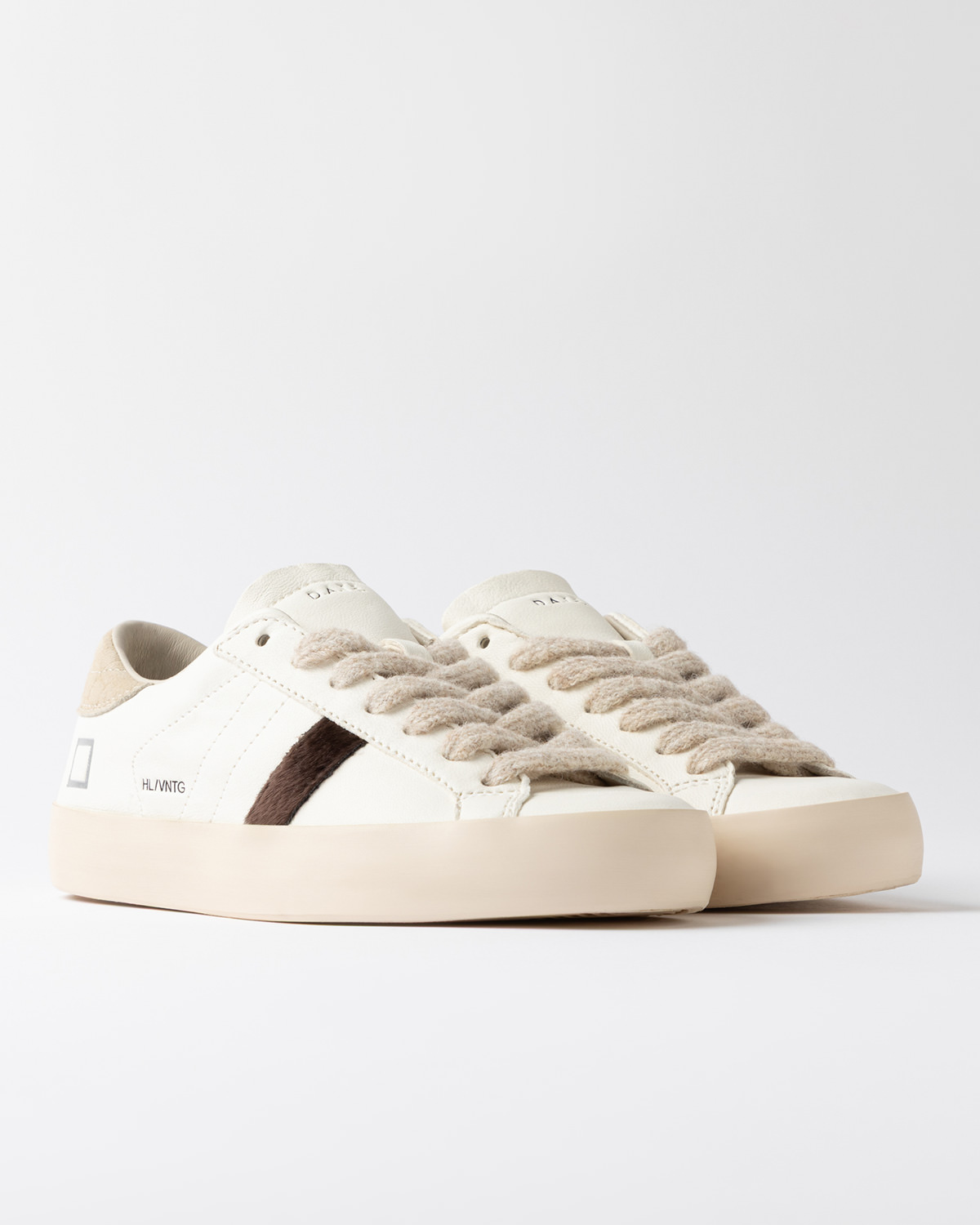 D.A.T.E.: HILL LOW VINTAGE MILK