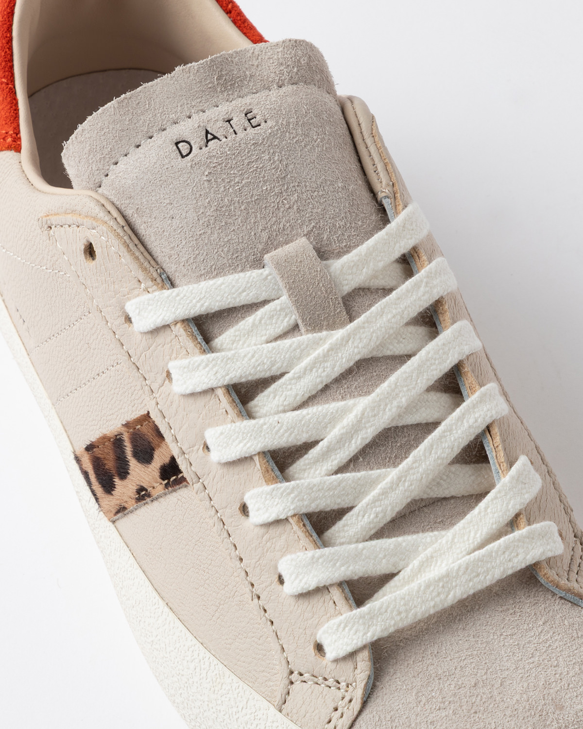 D.A.T.E.: HILL LOW WORKSHOP BEIGE-LEOPARD