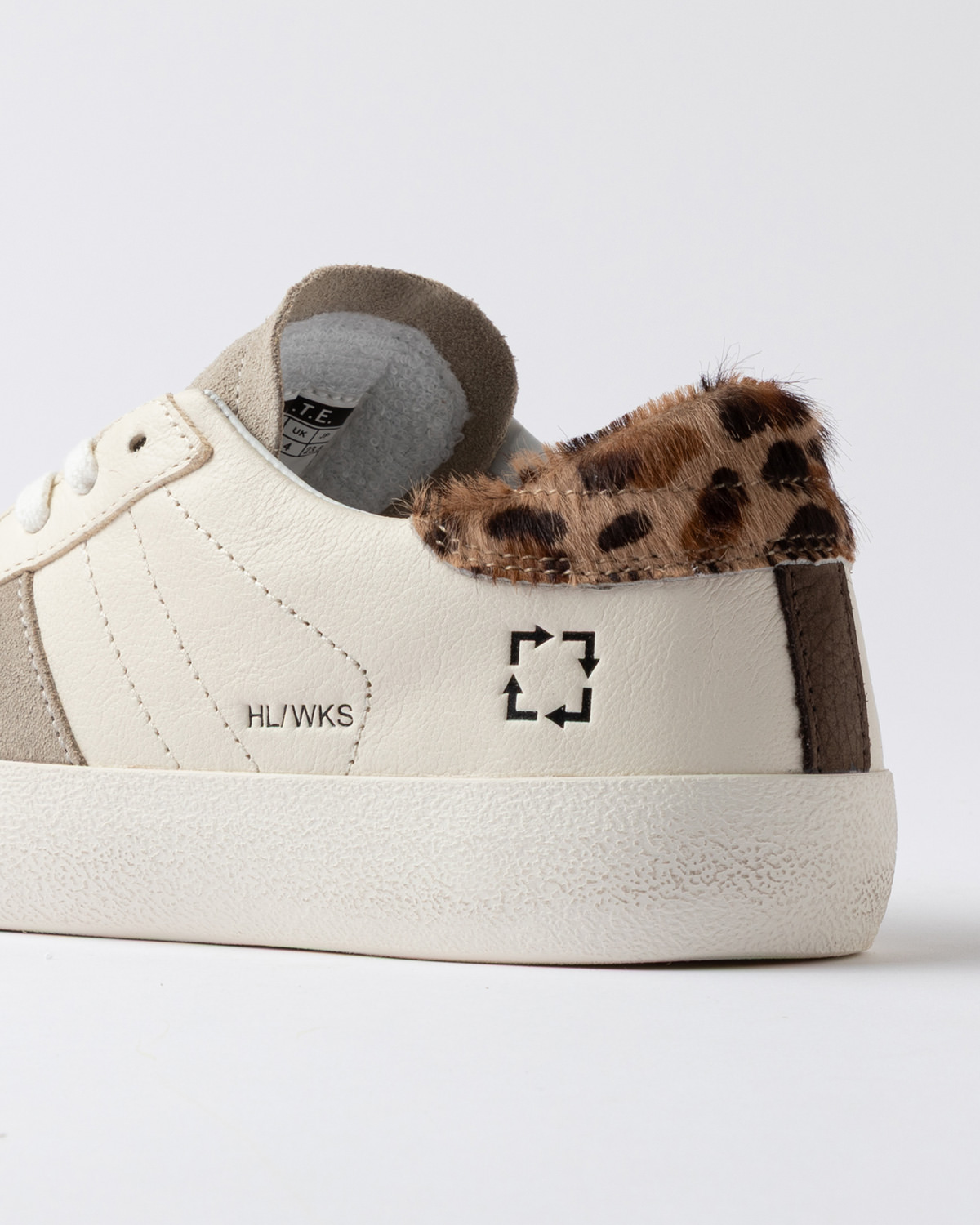 D.A.T.E.: HILL LOW WORKSHOP CREAM-LEOPARD