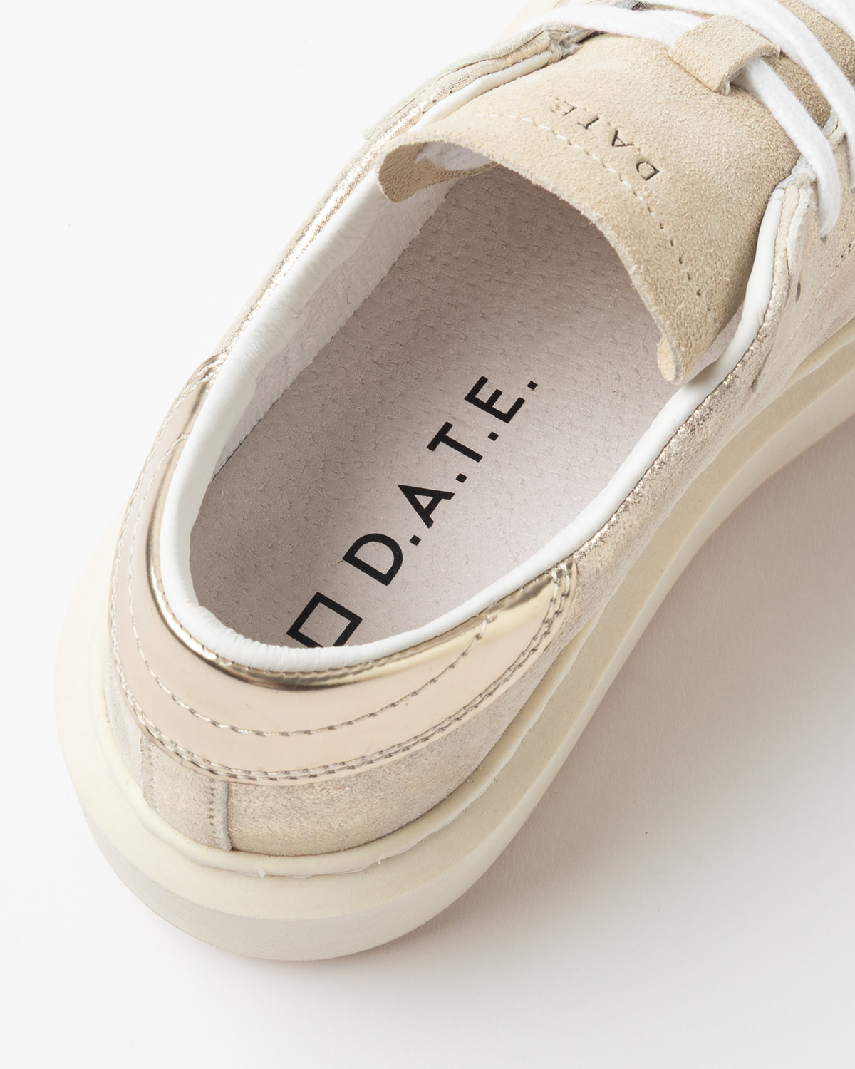 D.A.T.E.: HILL PLATFORM STARDUST PLATINUM