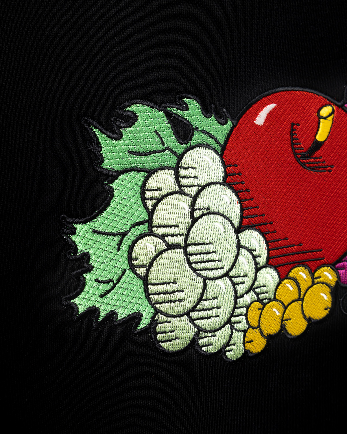 D.A.T.E.: HOODIE FRUIT BLACK