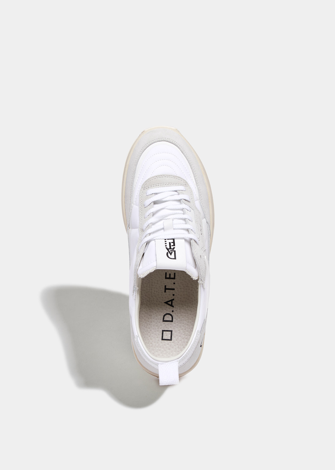 D.A.T.E.: KDUE BASIC WHITE