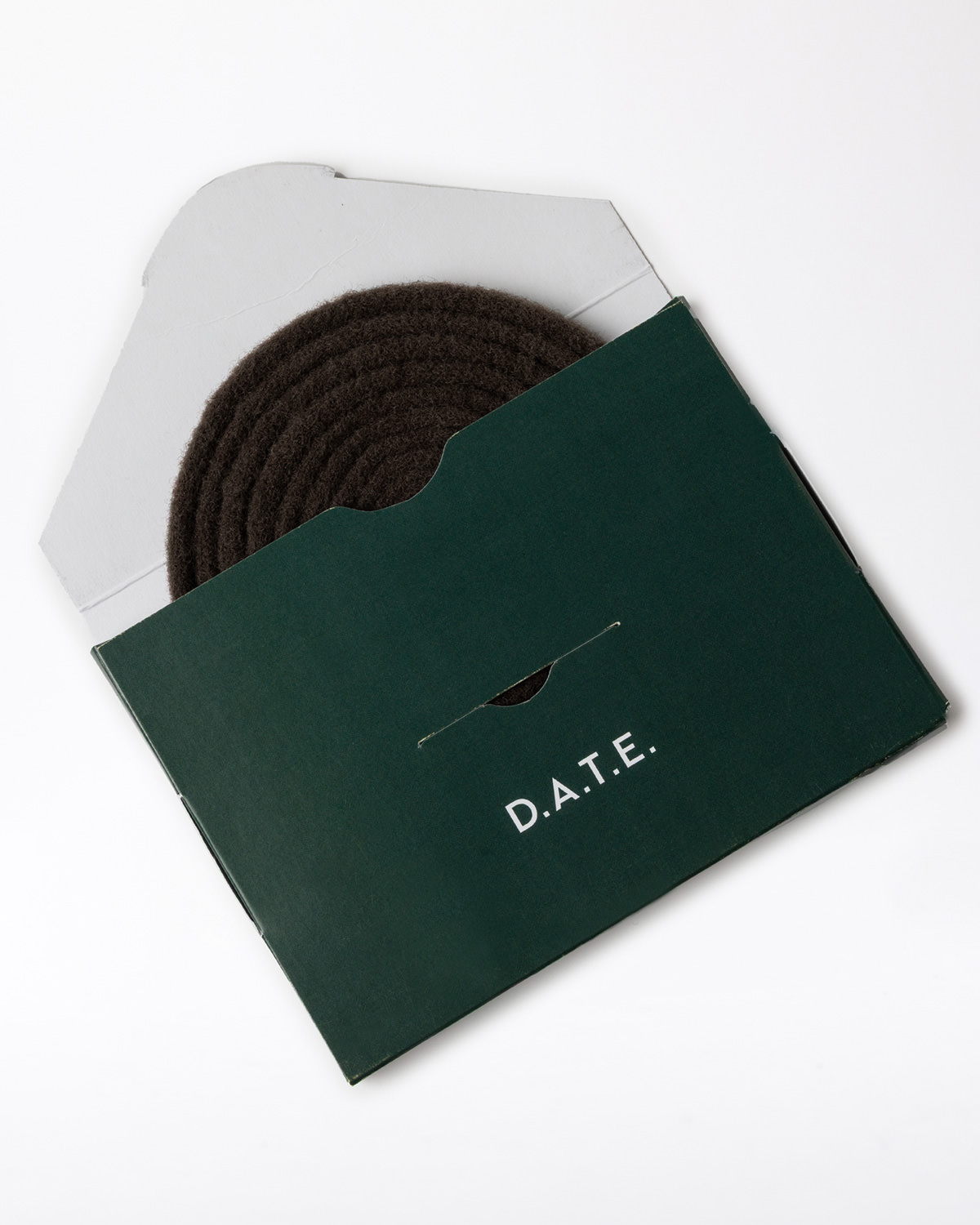 D.A.T.E.: LACE PUFFY DATE BROWN