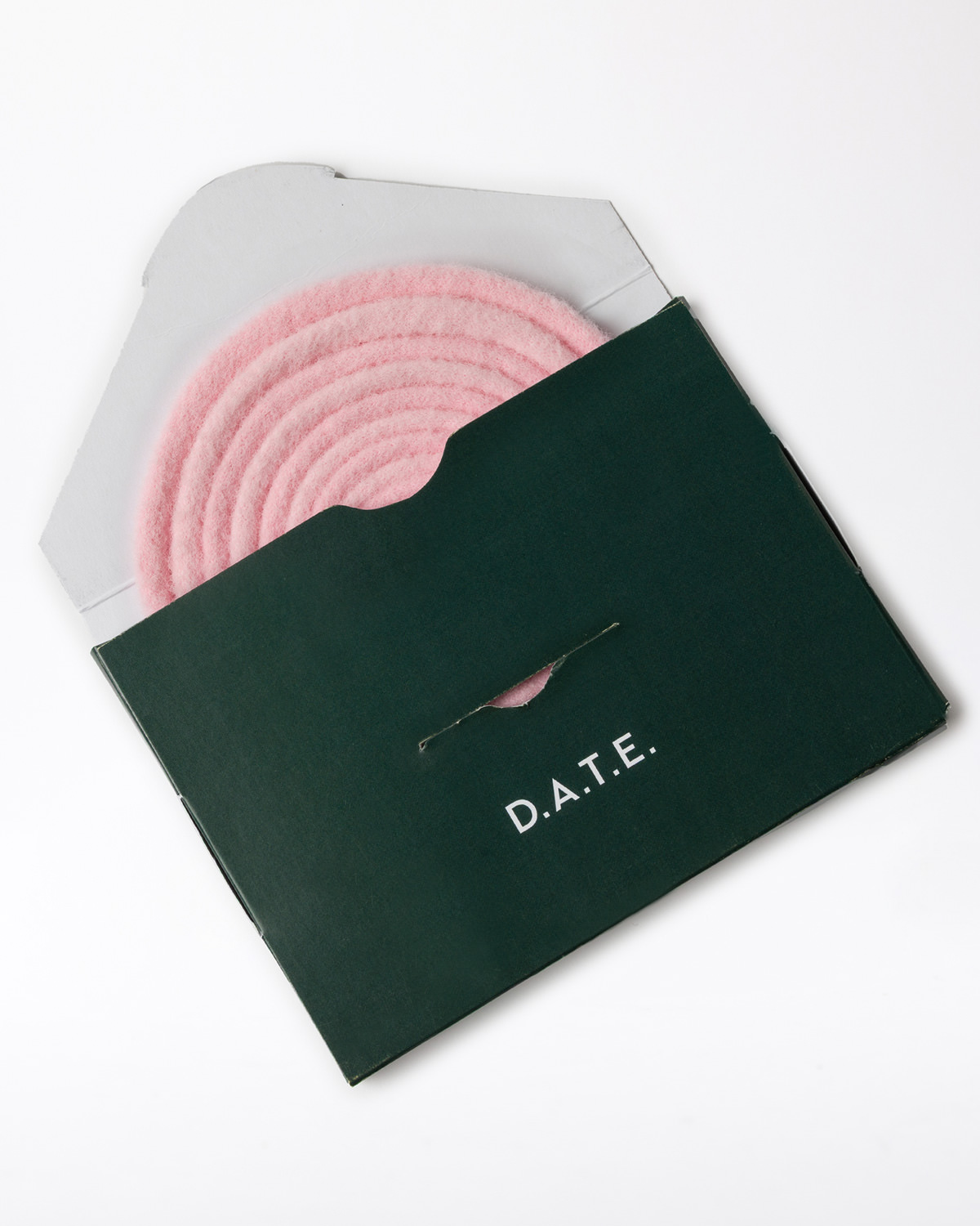 D.A.T.E.: LACE PUFFY DATE PINK