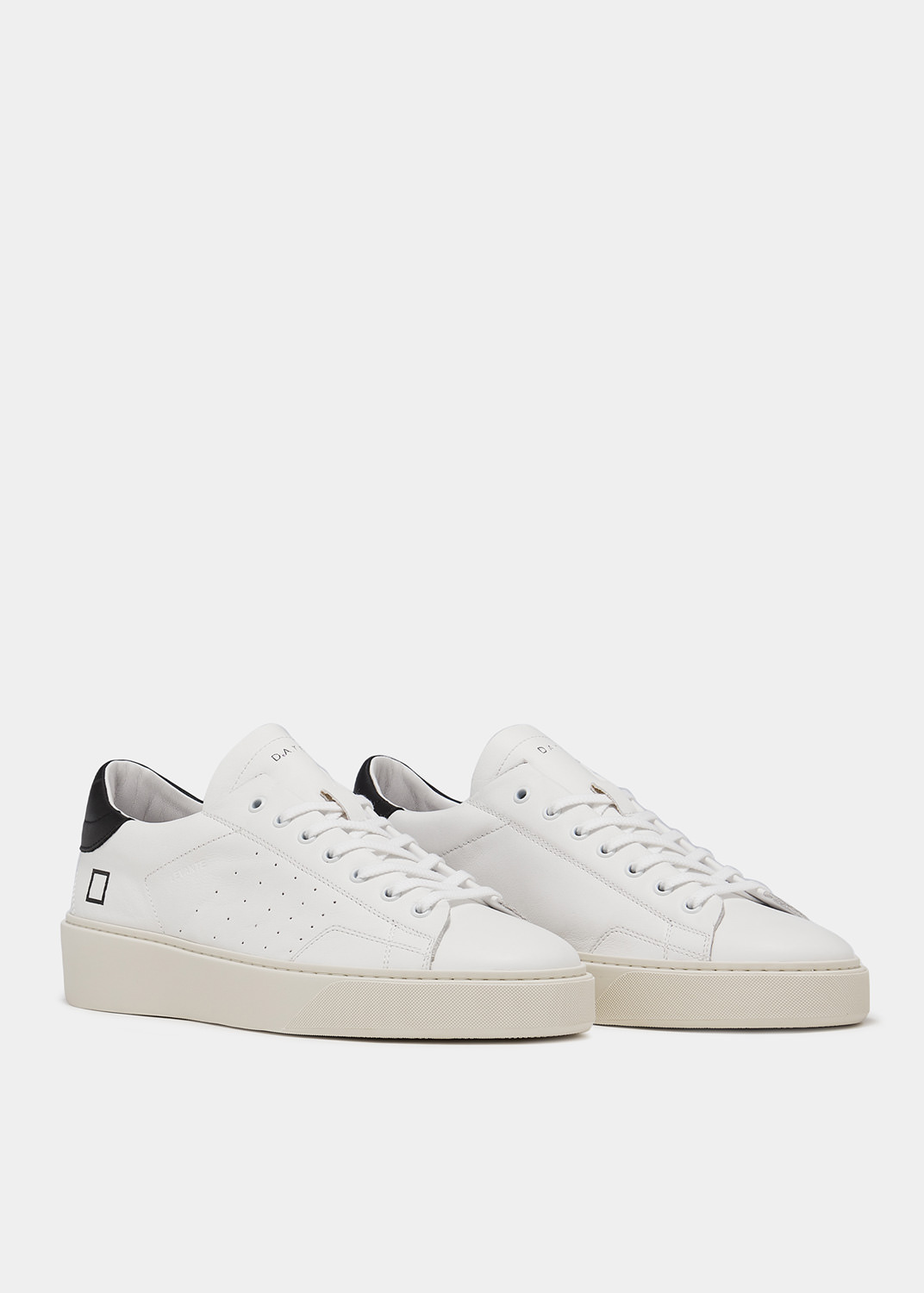 D.A.T.E.: LEVANTE CALF WHITE-BLACK