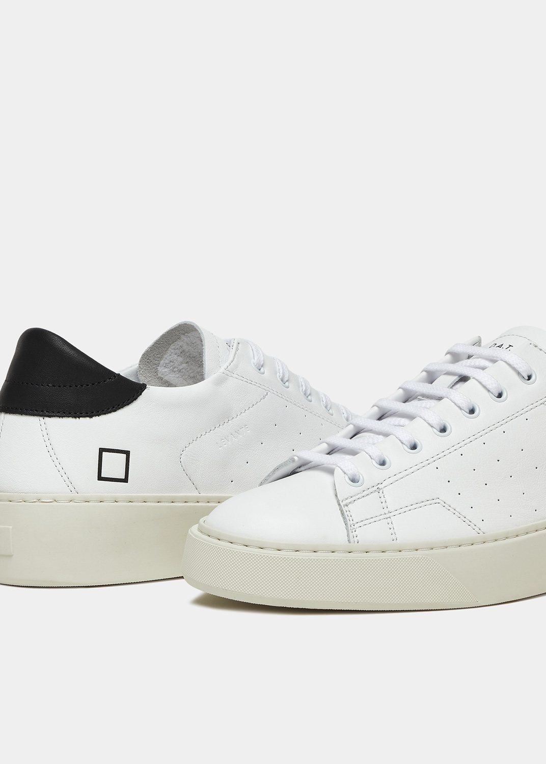 D.A.T.E.: LEVANTE CALF WHITE-BLACK