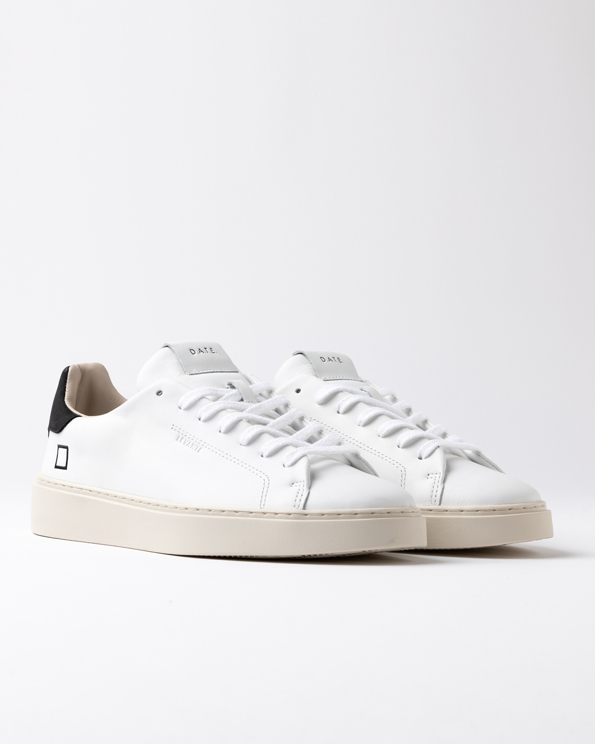 D.A.T.E.: LEVANTE CALF WHITE-BLACK
