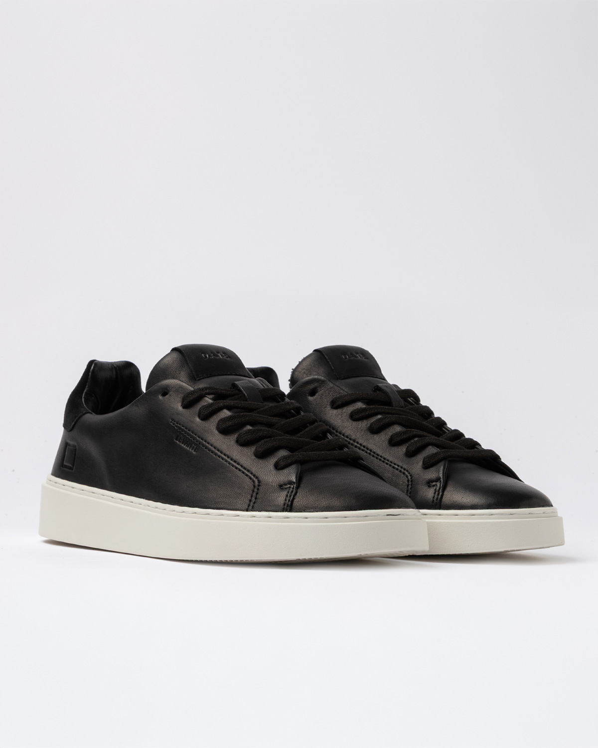 D.A.T.E.: LEVANTE SOFT BLACK