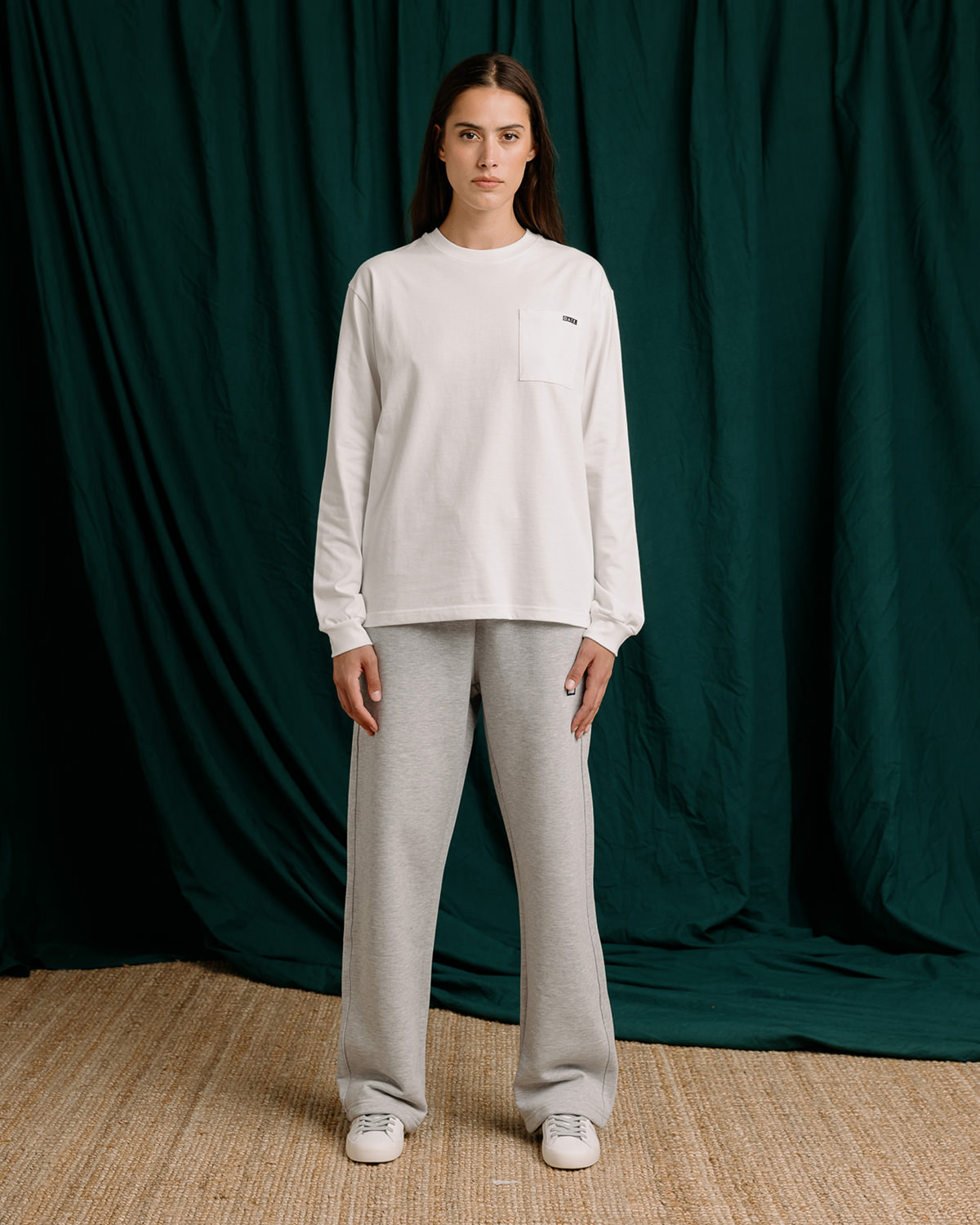 D.A.T.E.: LONG SLEEVE BASIC IVORY