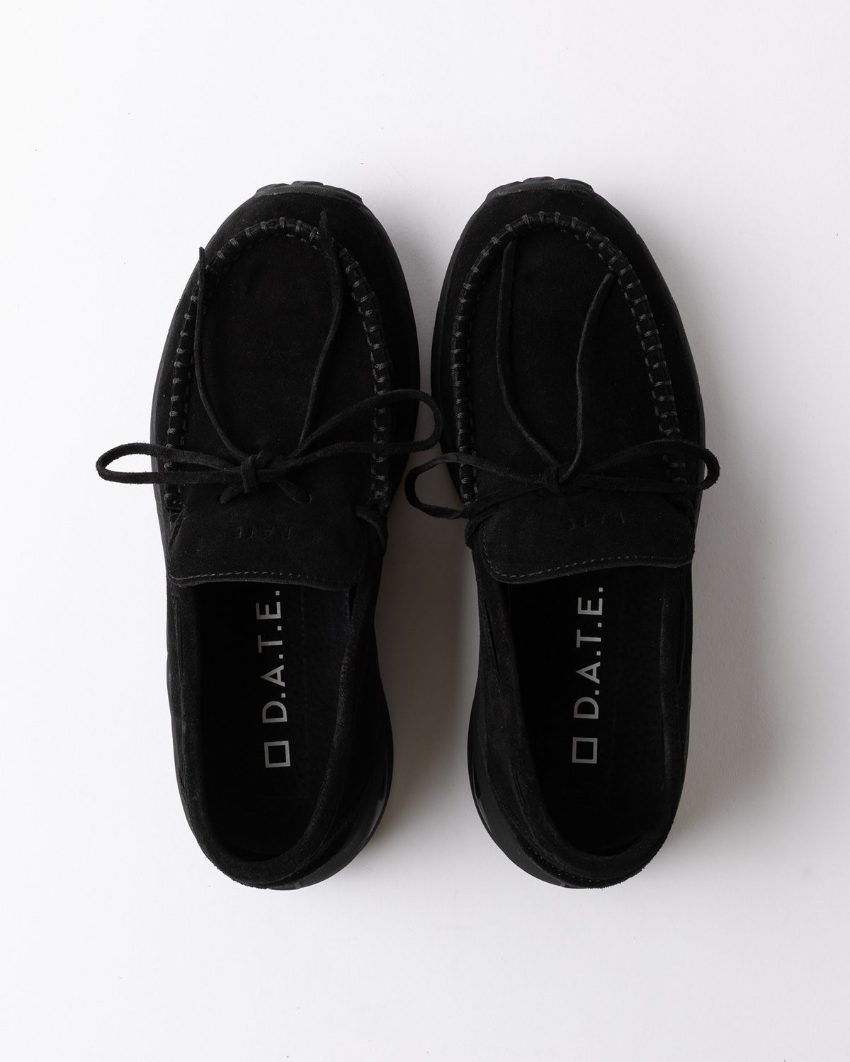 D.A.T.E.: MOKA SUEDE BLACK