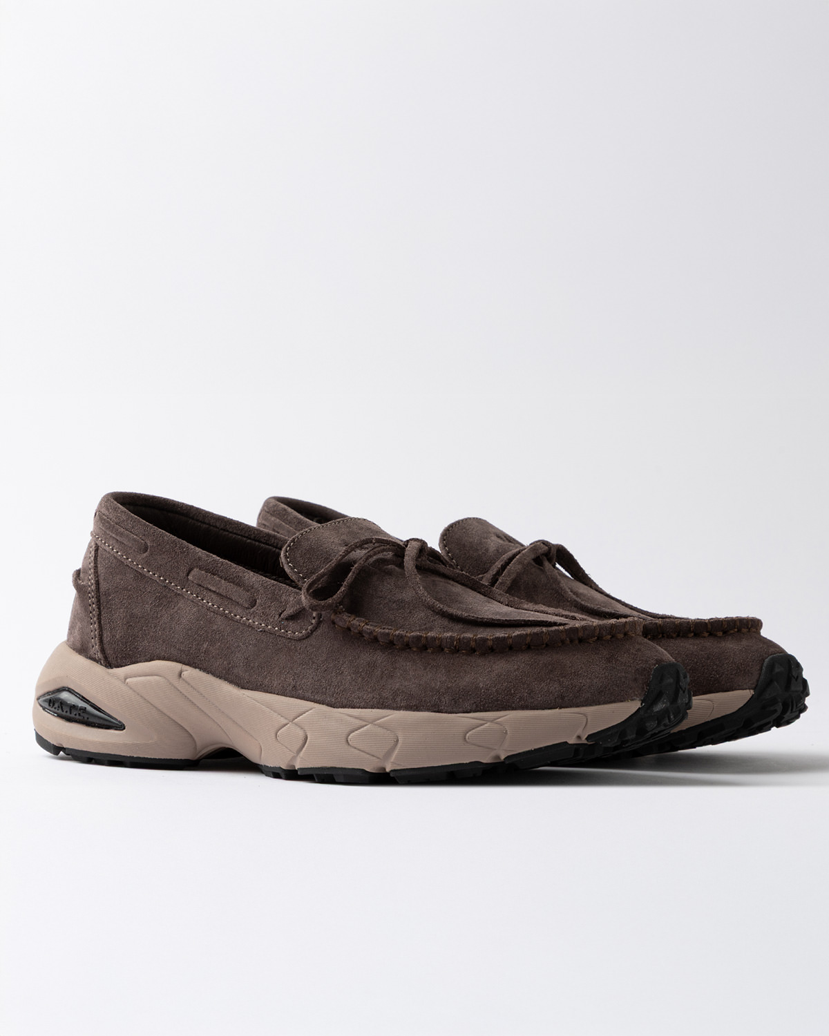 D.A.T.E.: MOKA SUEDE BROWN