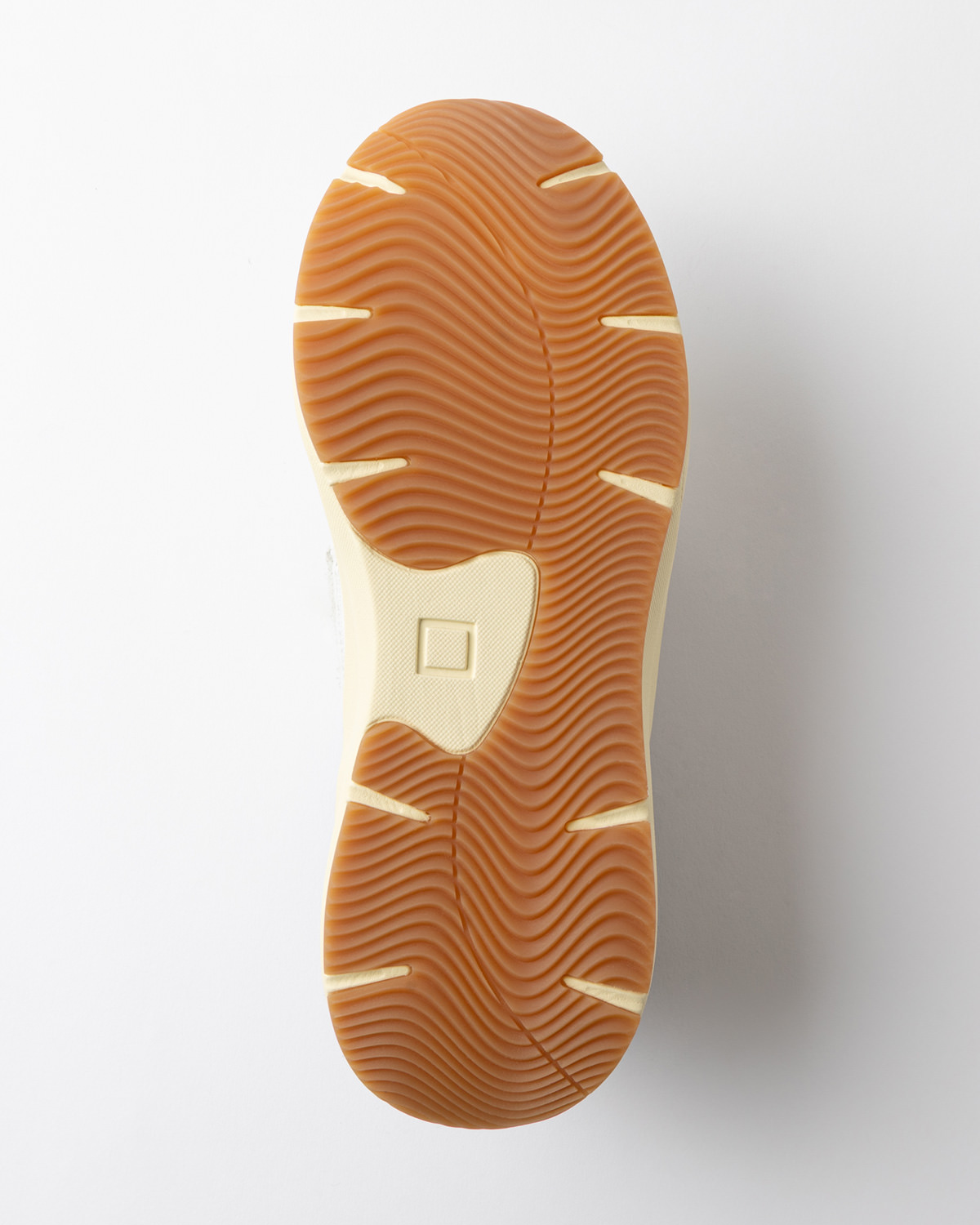 D.A.T.E.: MUSA HF WHITE-BROWN
